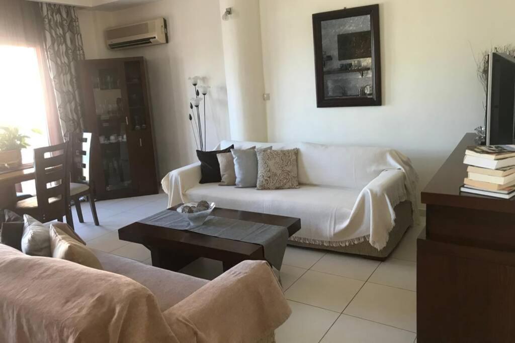 Udumbara Apartment *